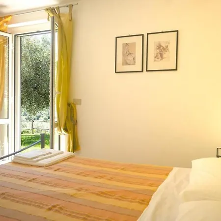 Agriturismo Baia Degli Ulivi *