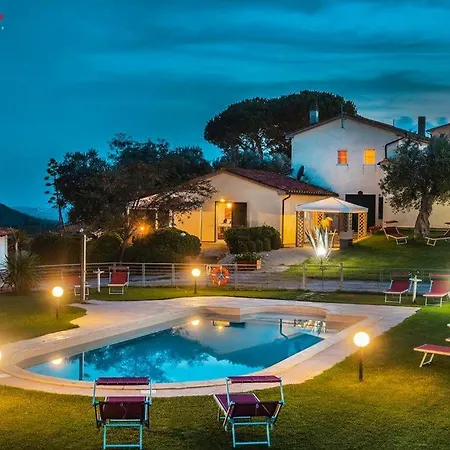 Farm stay Agriturismo Baia Degli Ulivi