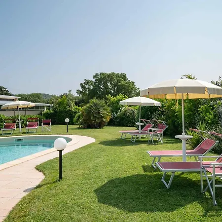 Baia Degli Ulivi Farm stay Massa Marittima