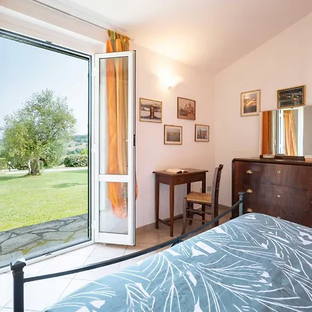 Baia Degli Ulivi Farm stay *