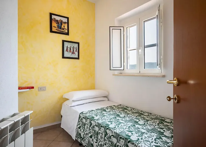 Baia Degli Ulivi בית חווה *