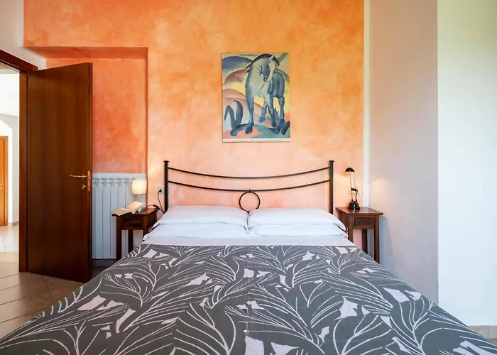 בית חווה Baia Degli Ulivi מאסה מריטימה