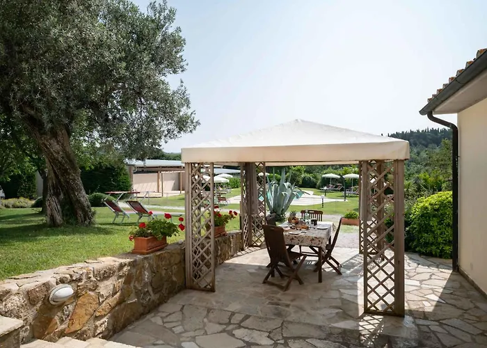 בית חווה Baia Degli Ulivi